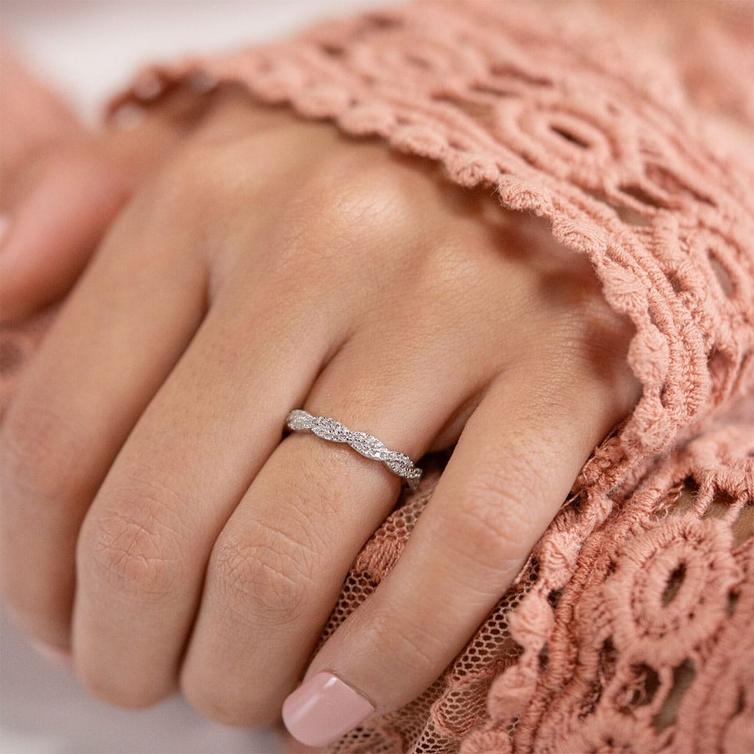 the sadie silver vintage twisted wedding band on hand