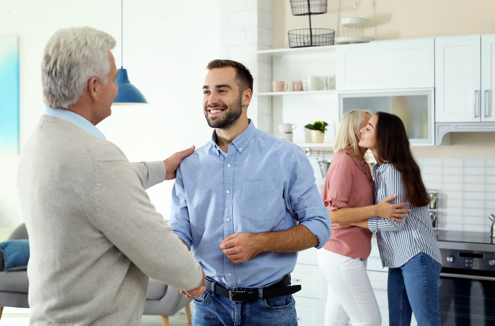 boyfriend meeting girlfriend's parents