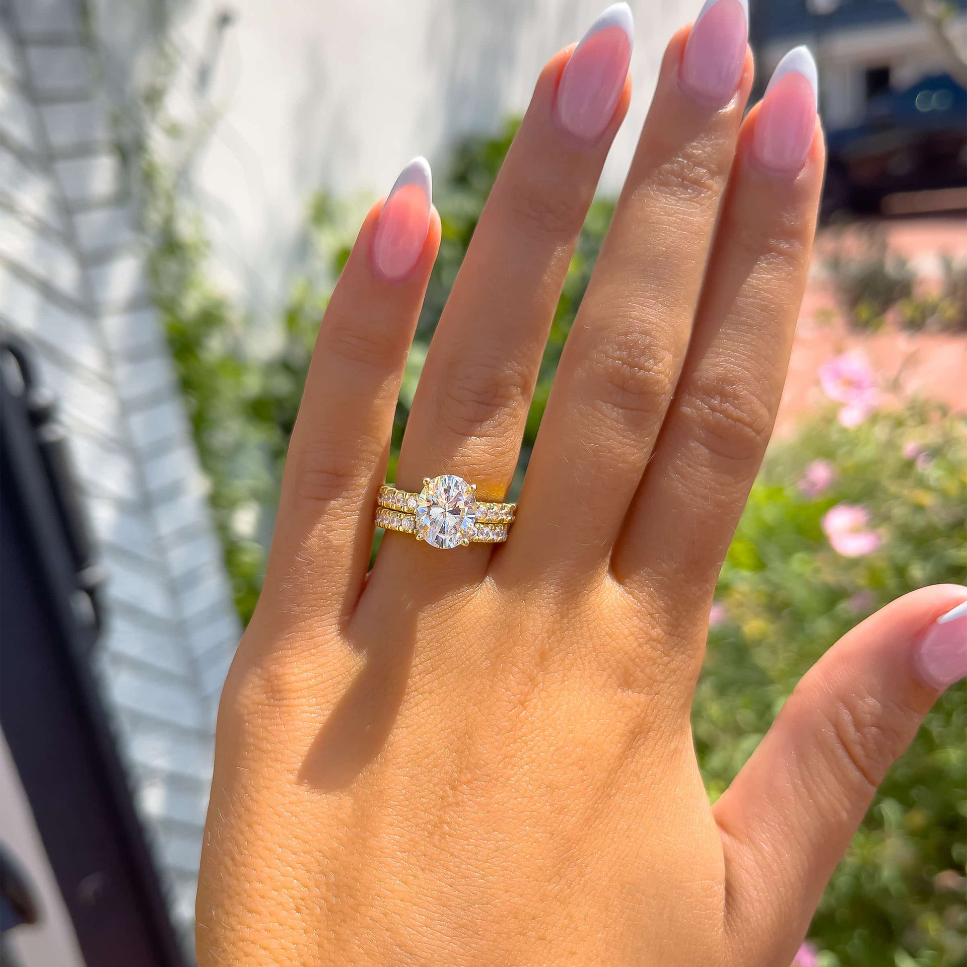 stunning gold oval cut wedding ring set