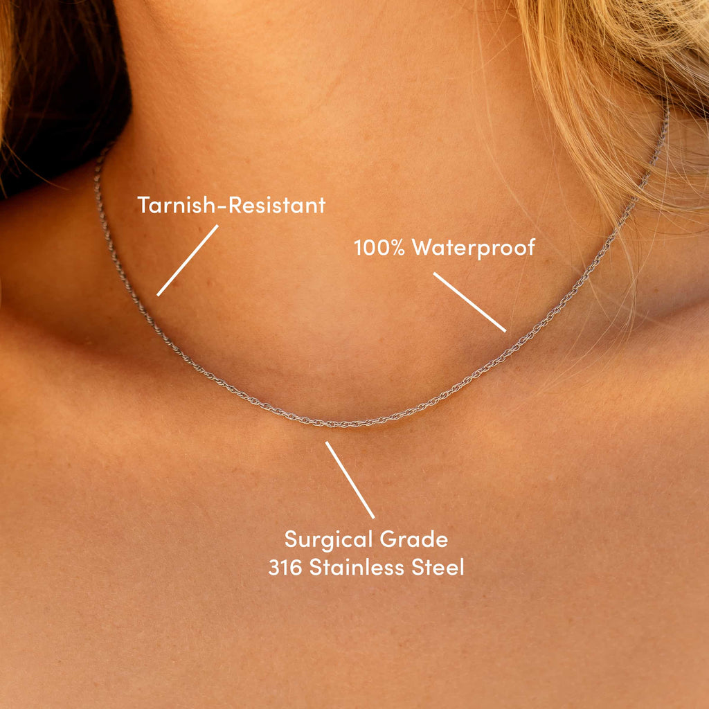 The Noa Necklace Secondary Image