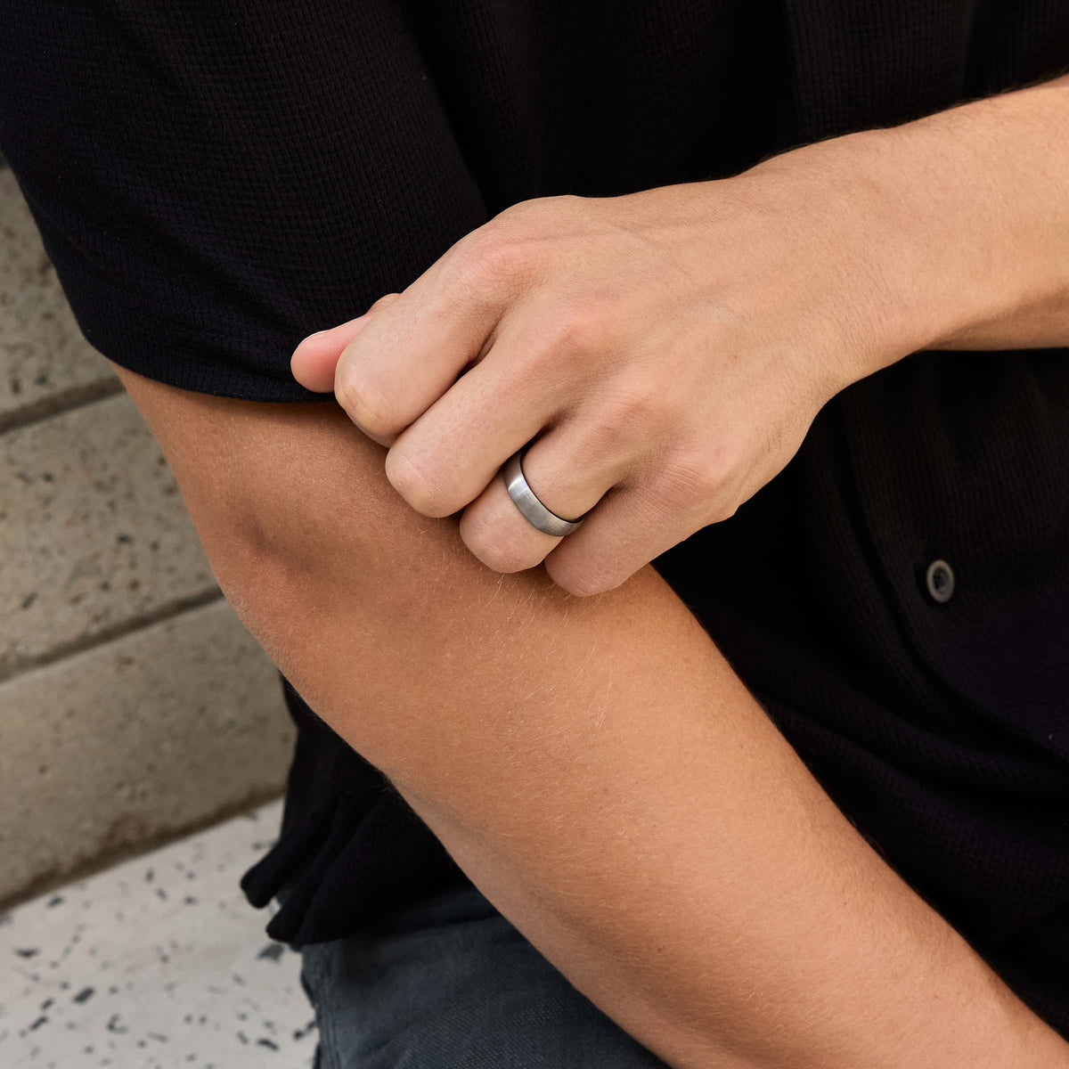 6mm tungsten carbide band on model