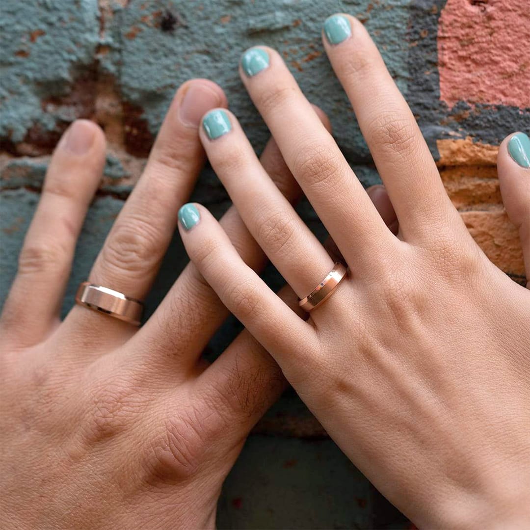 guy wearing the titan rose gold mens wedding ring